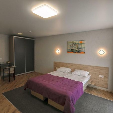 Raziotel Rishelyevskiy Kherson Extérieur photo