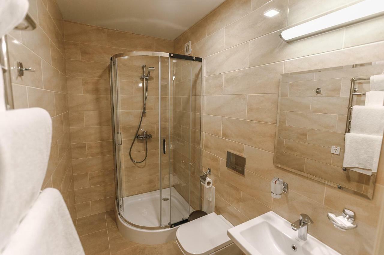 Raziotel Rishelyevskiy Kherson Extérieur photo